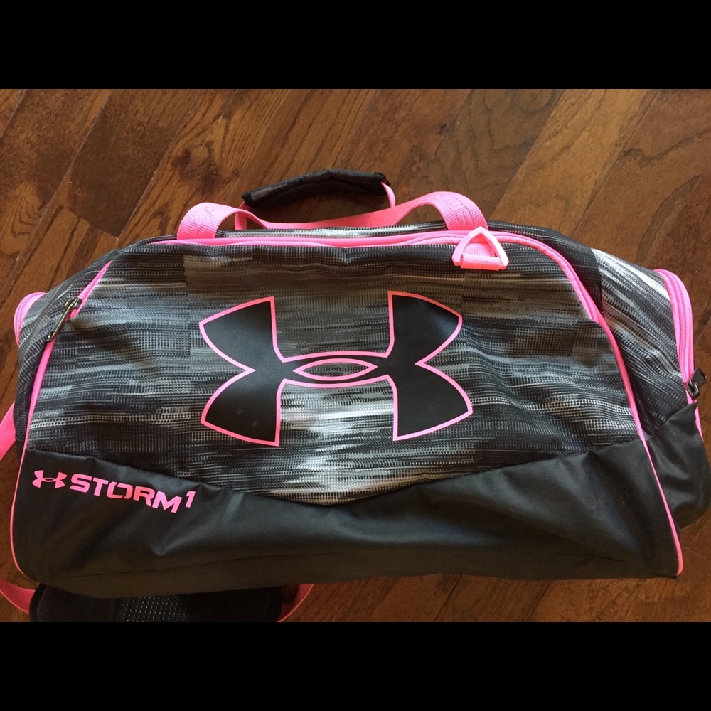 Under armour duffle bag